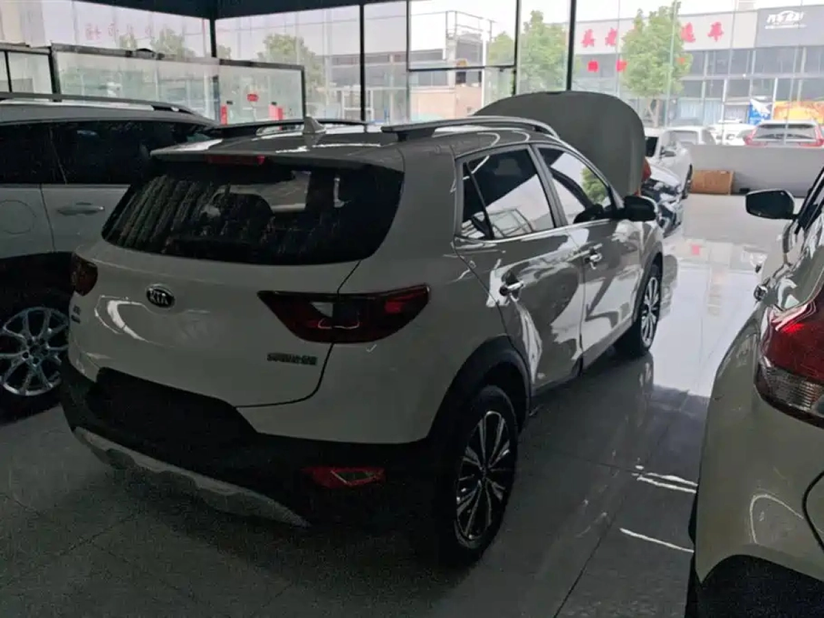 KIA VENUE