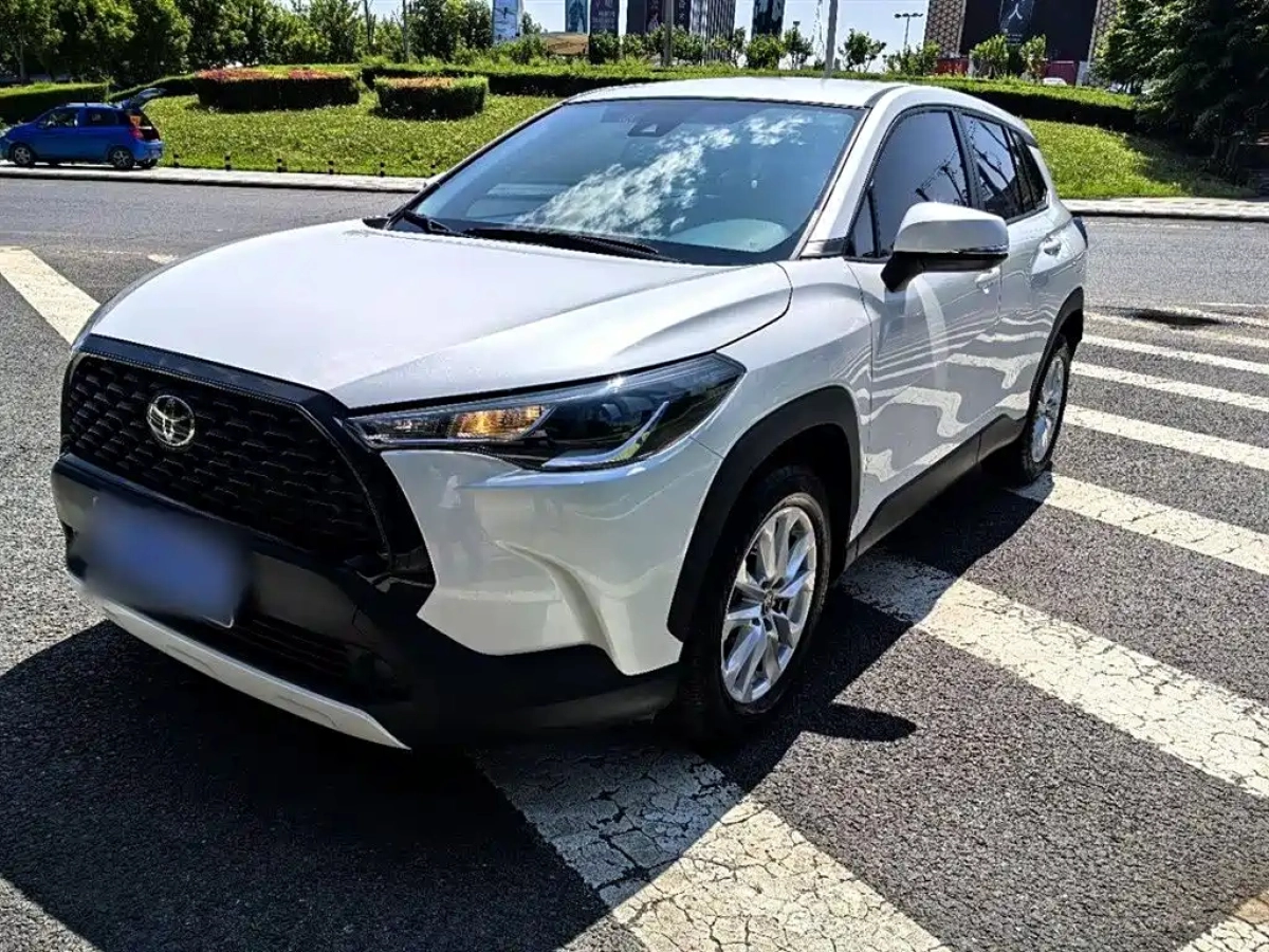 TOYOTA COROLLA CROSS