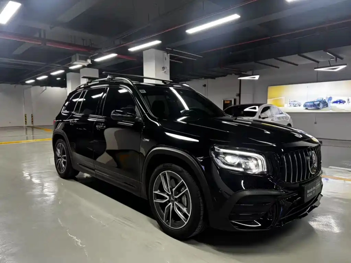 MERCEDES BENZ GLB AMG