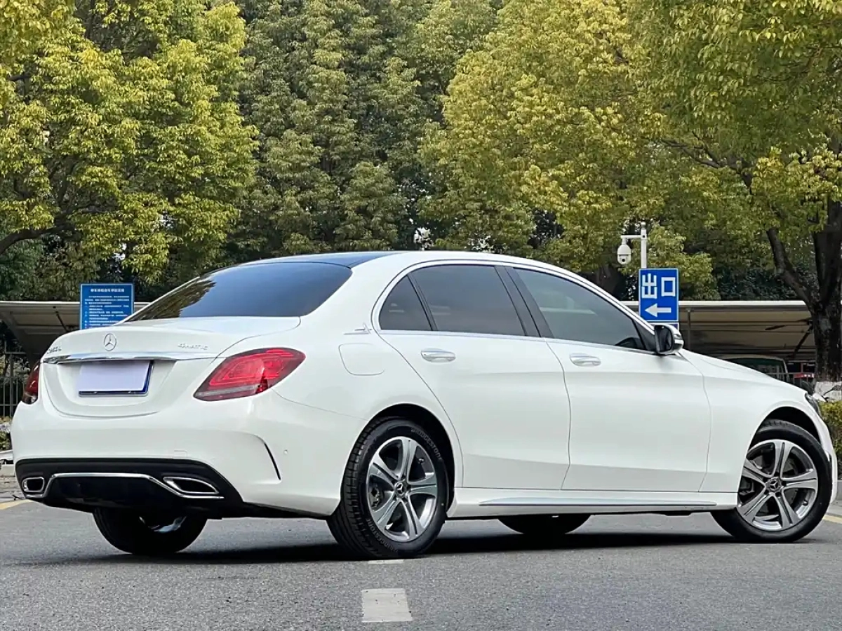 MERCEDES BENZ C-CLASS
