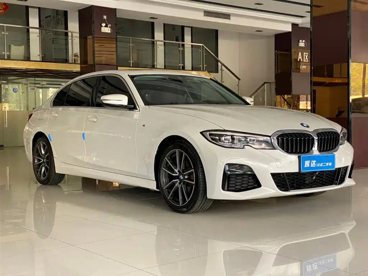 BMW 3-SERIES