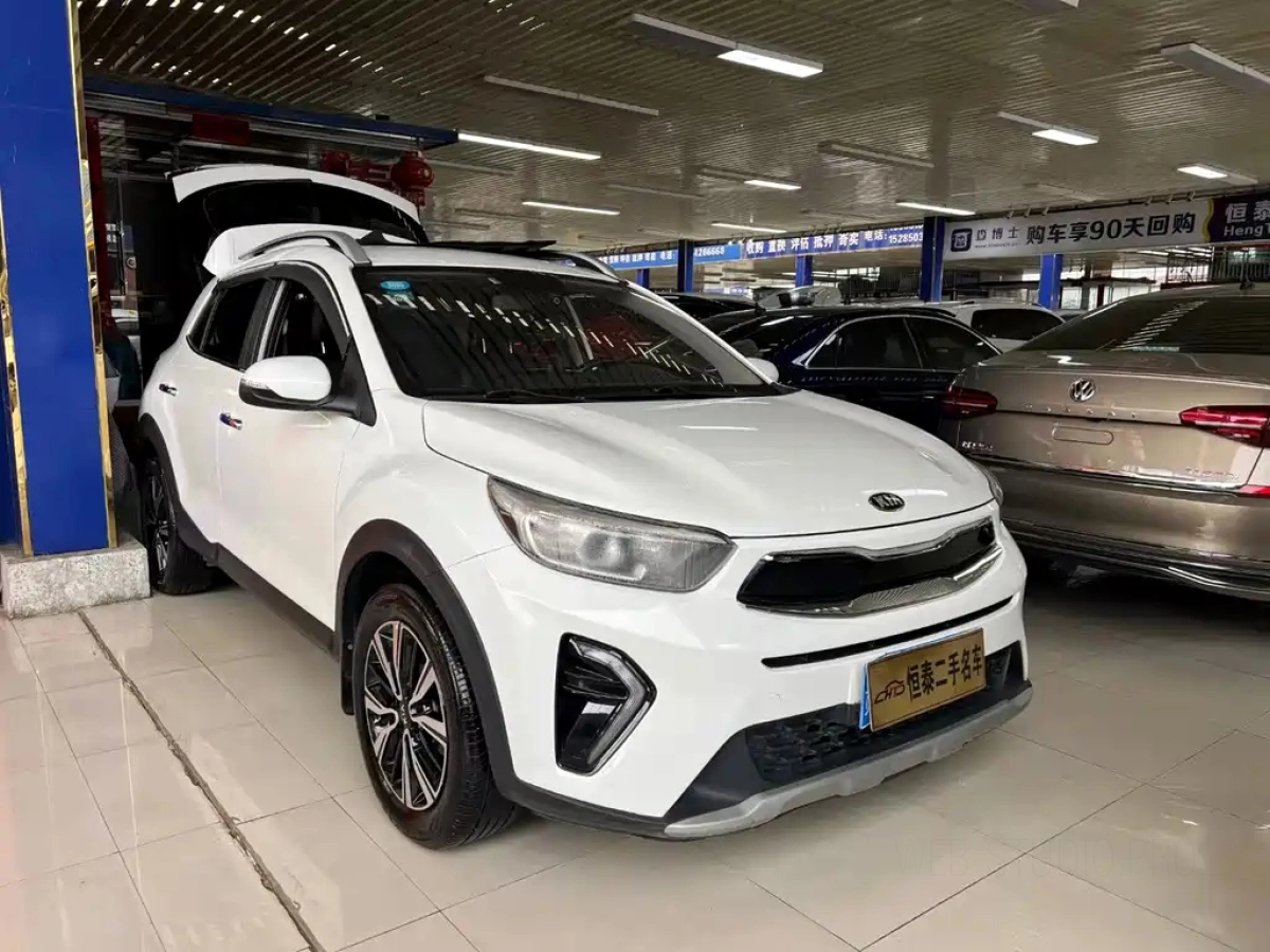 KIA VENUE