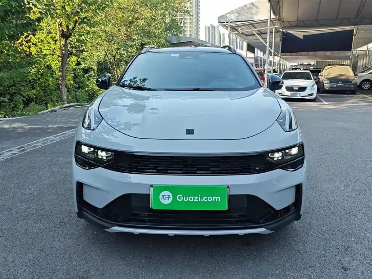 LYNK&CO 01 NEW ENERGY