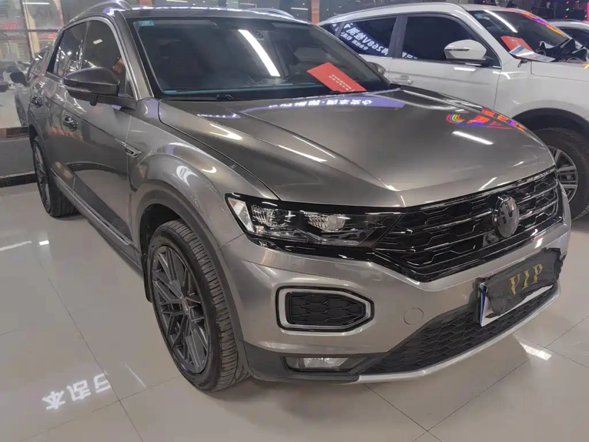 VOLKSWAGEN T-ROC TANGE