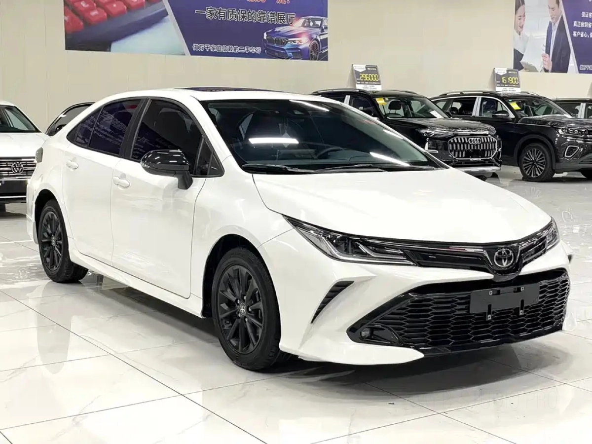 TOYOTA COROLLA
