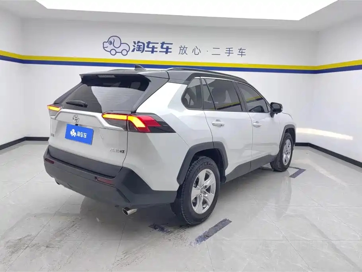 TOYOTA RAV4 RONGFANG