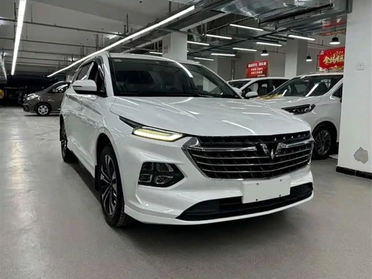 SGMW WULING KAIJIE