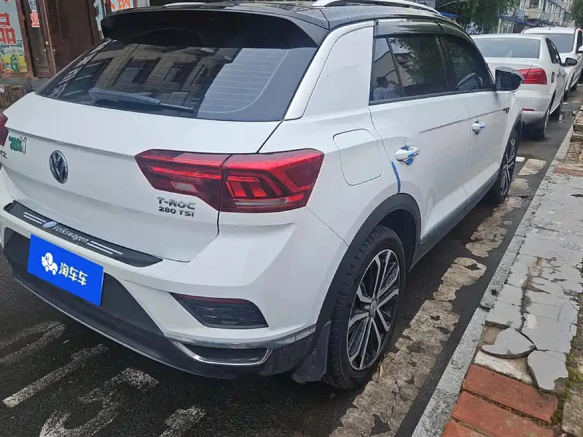 VOLKSWAGEN T-ROC TANGE