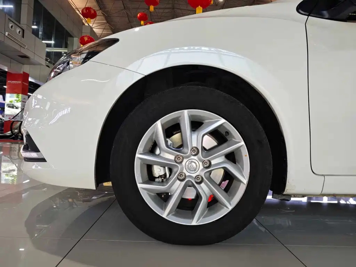 NISSAN TIIDA TIIDA