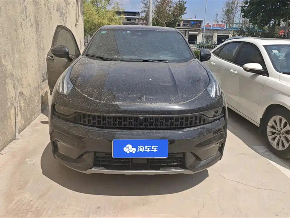 LYNK&CO 05