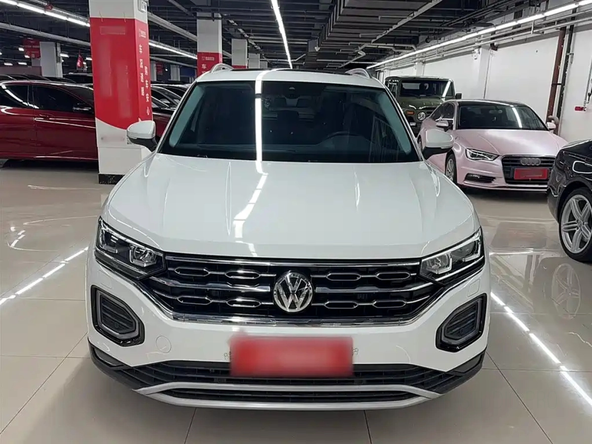 VOLKSWAGEN TAYRON
