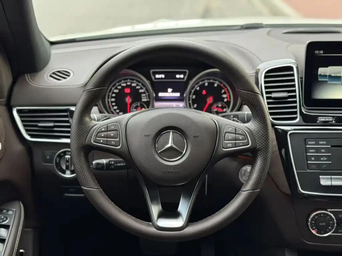 MERCEDES BENZ GLE