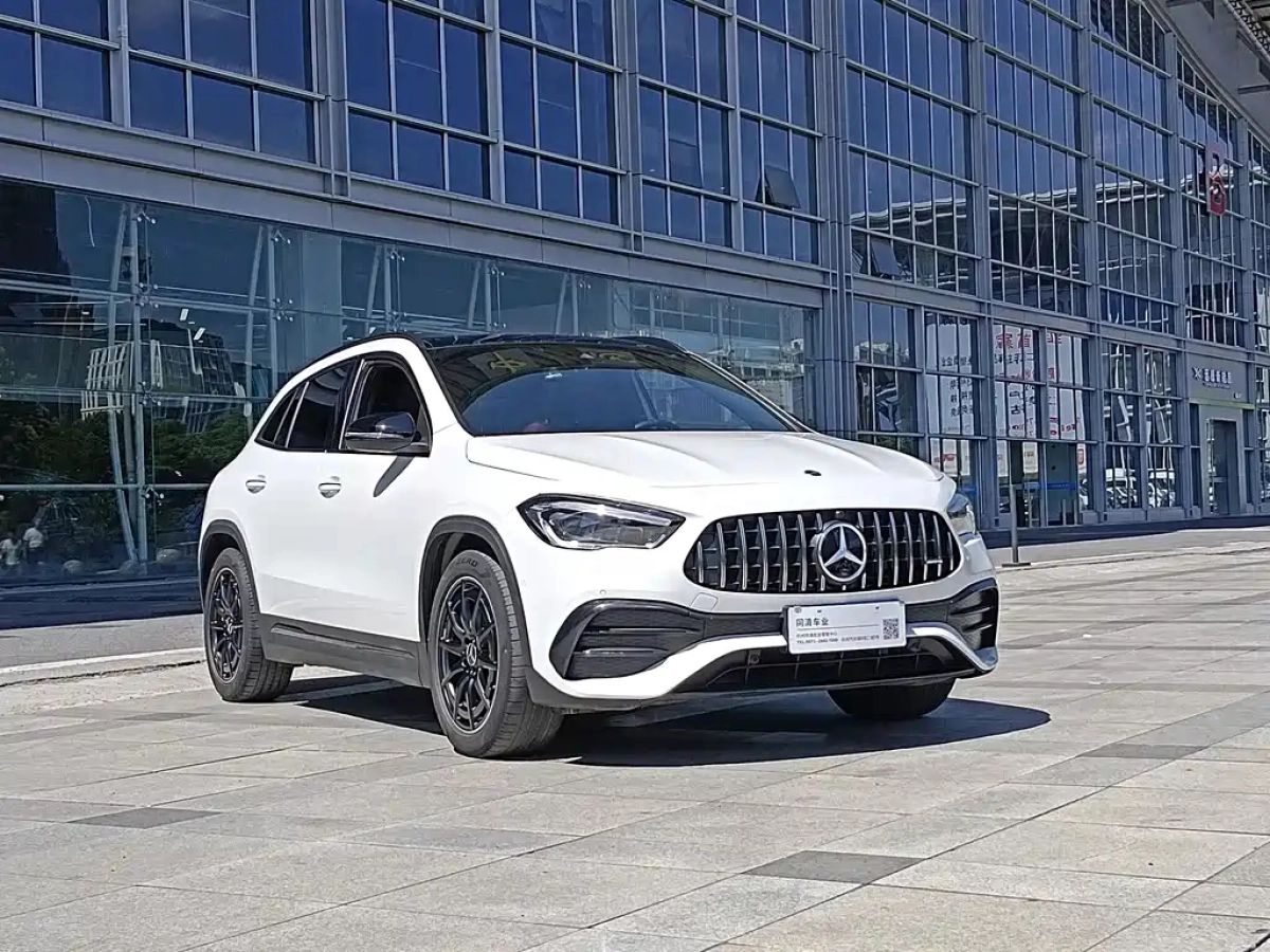 MERCEDES BENZ GLA AMG