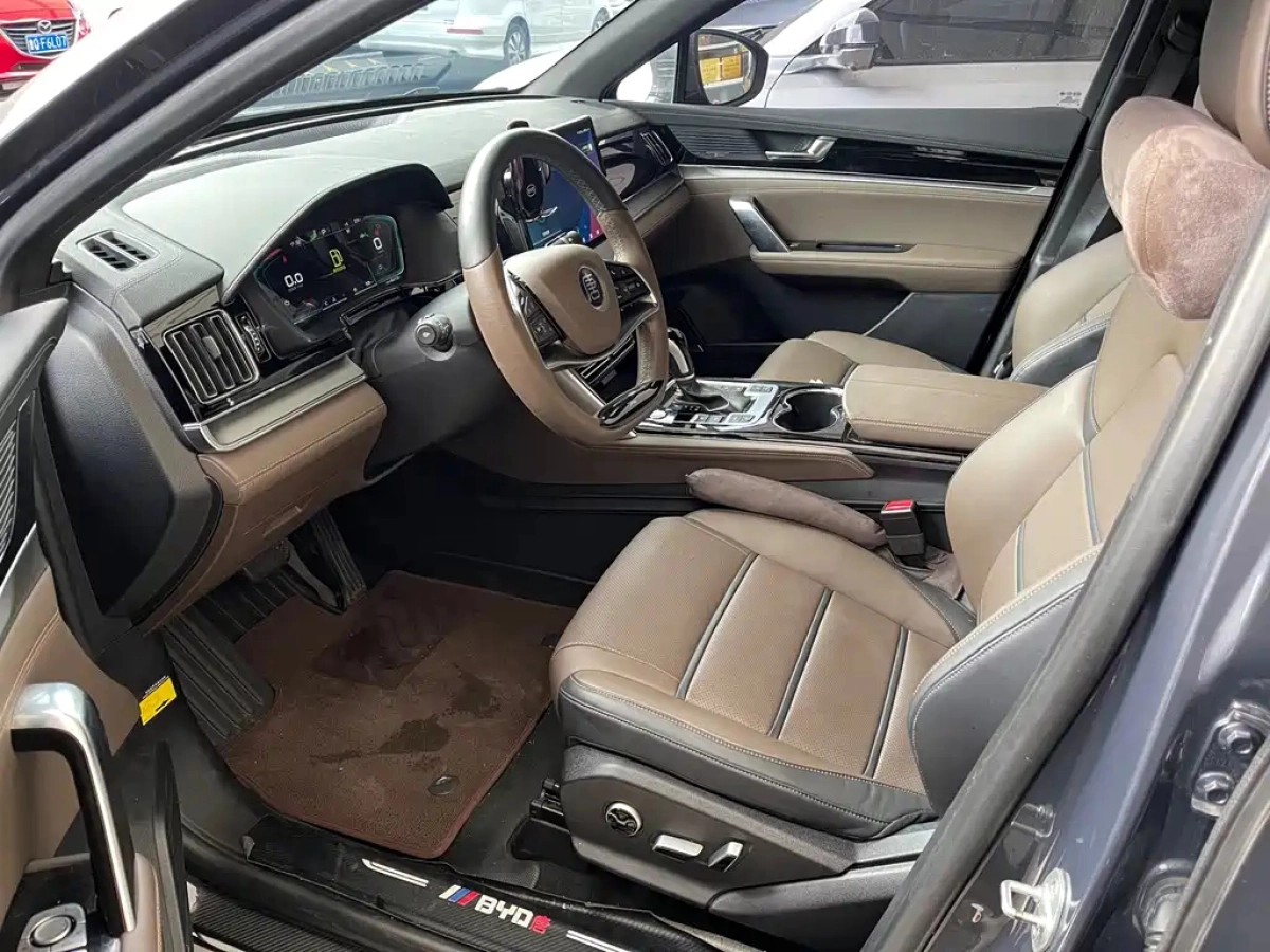 BYD TANG