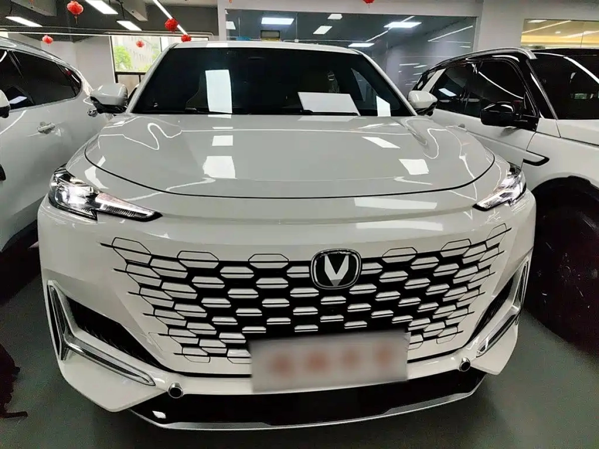 CHANGAN UNI-K