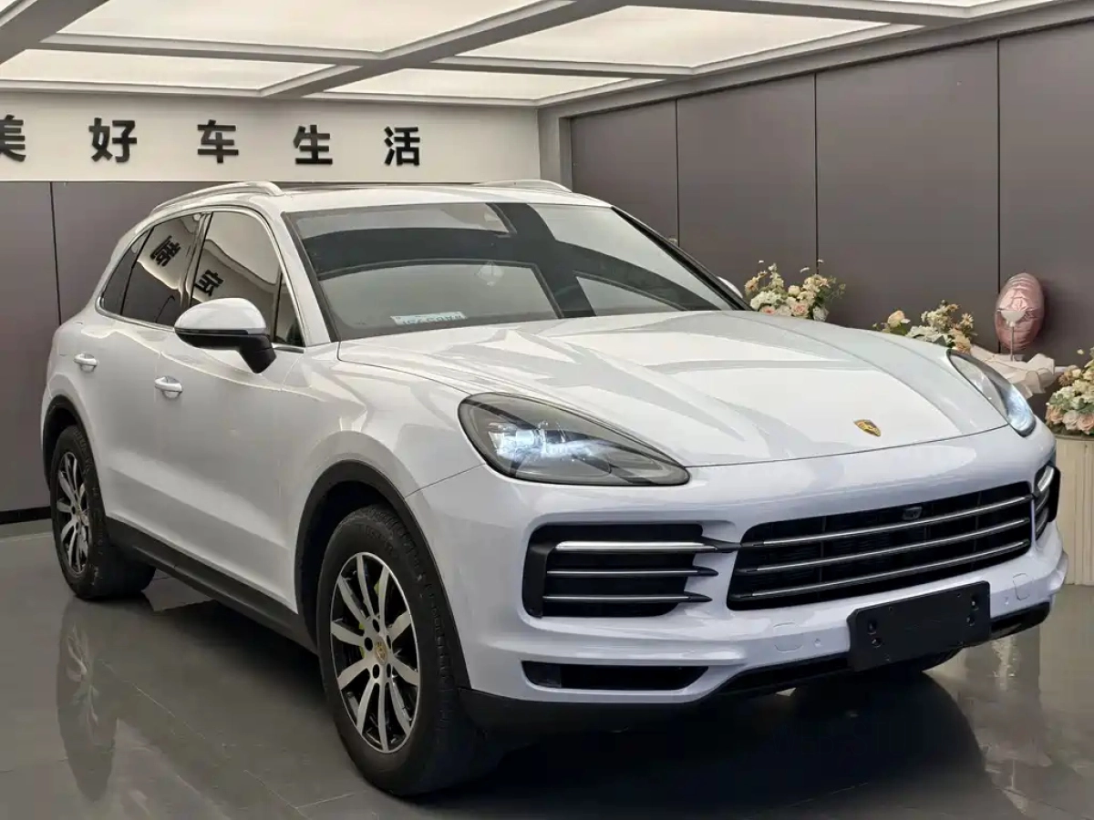 PORSCHE CAYENNE NEW ENERGY