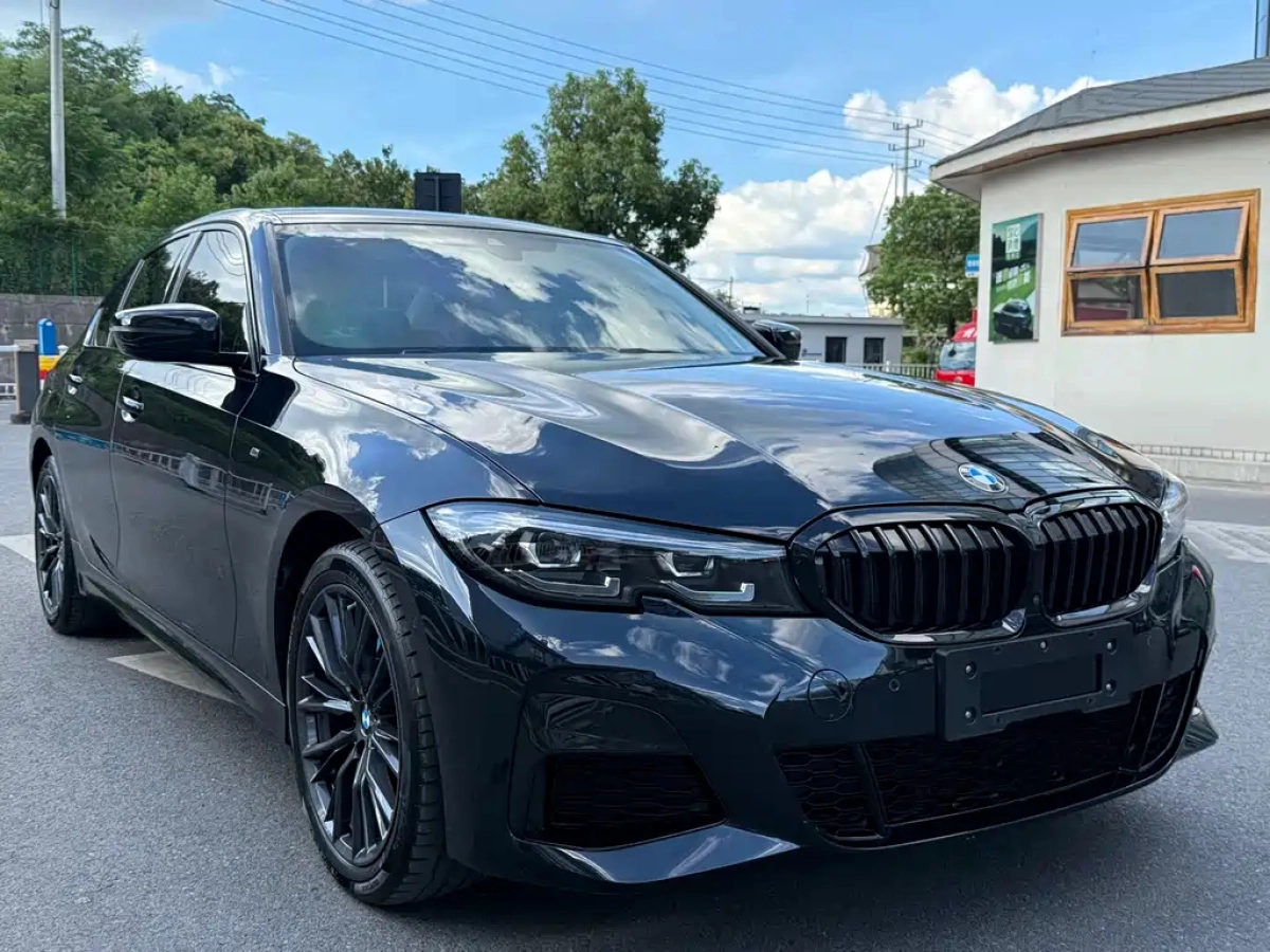 BMW 3-SERIES