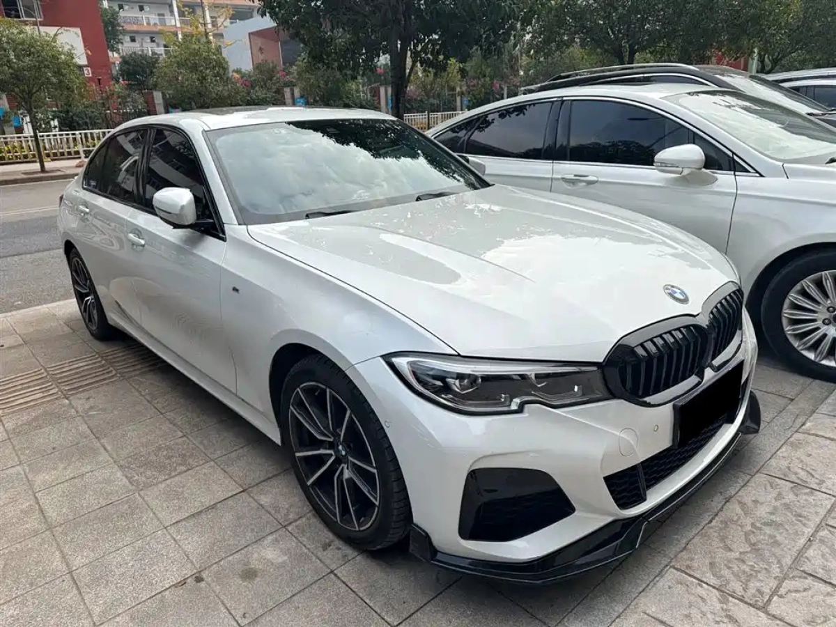 BMW 3-SERIES