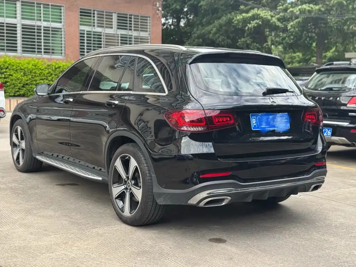 MERCEDES BENZ GLC