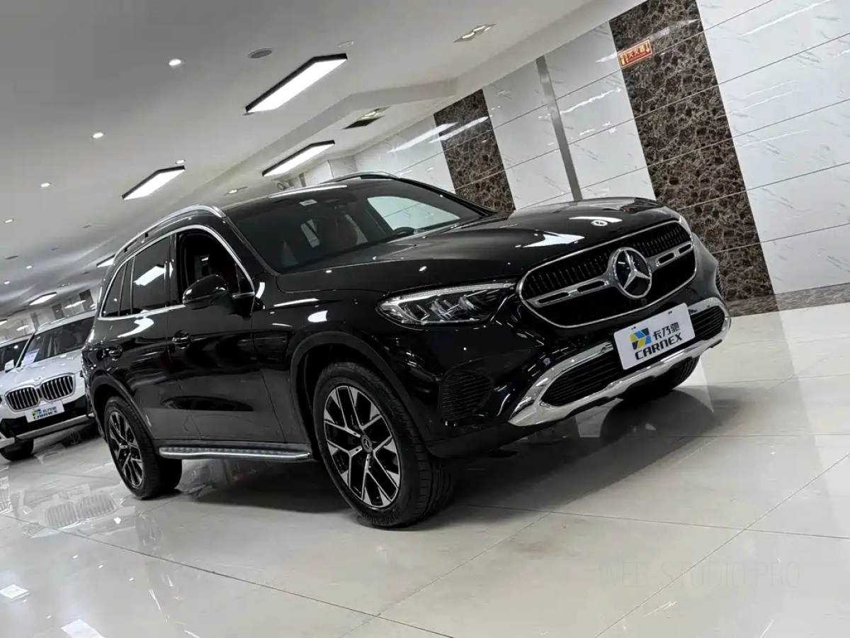 MERCEDES BENZ GLC