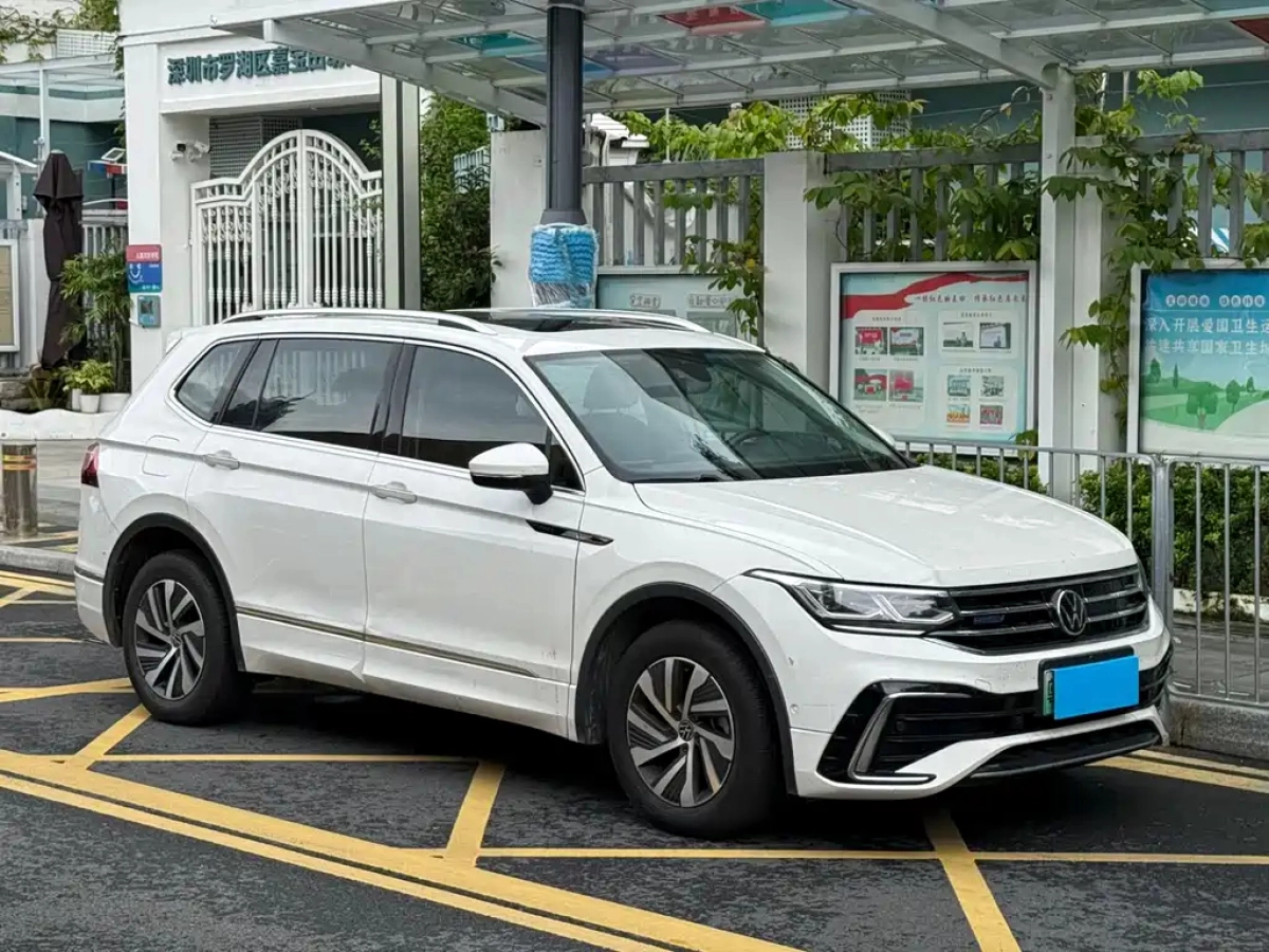 VOLKSWAGEN TIGUAN L NEW ENERGY