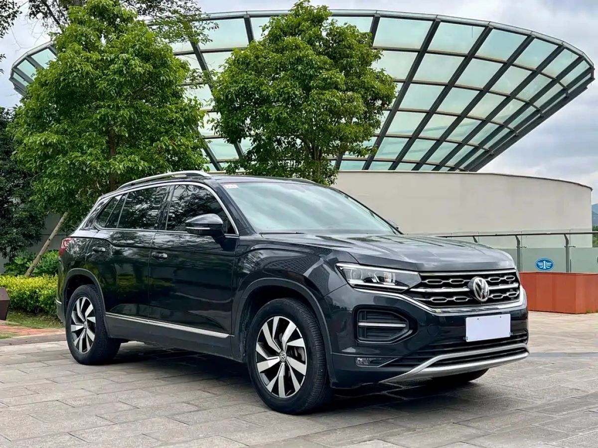 VOLKSWAGEN TAYRON