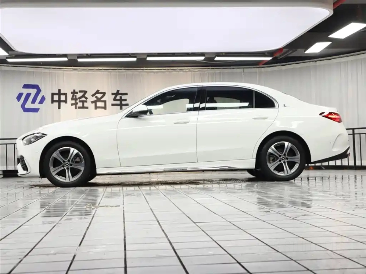 MERCEDES BENZ C-CLASS