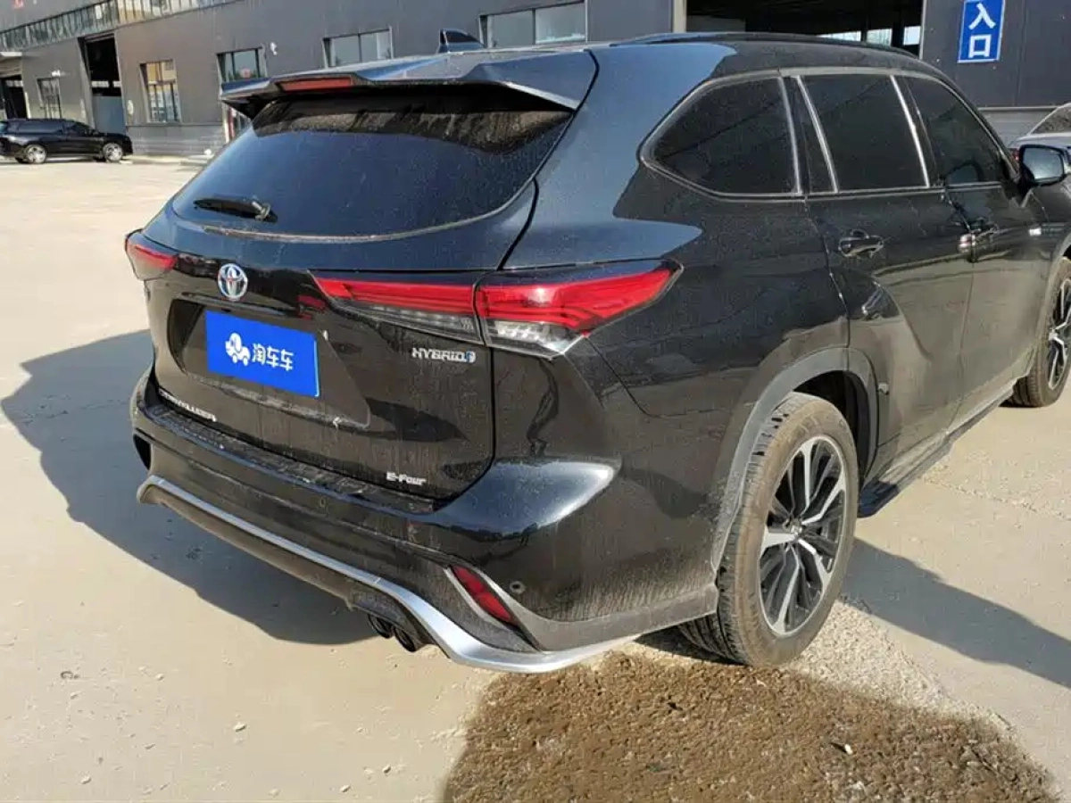 TOYOTA CROWN LUFANG