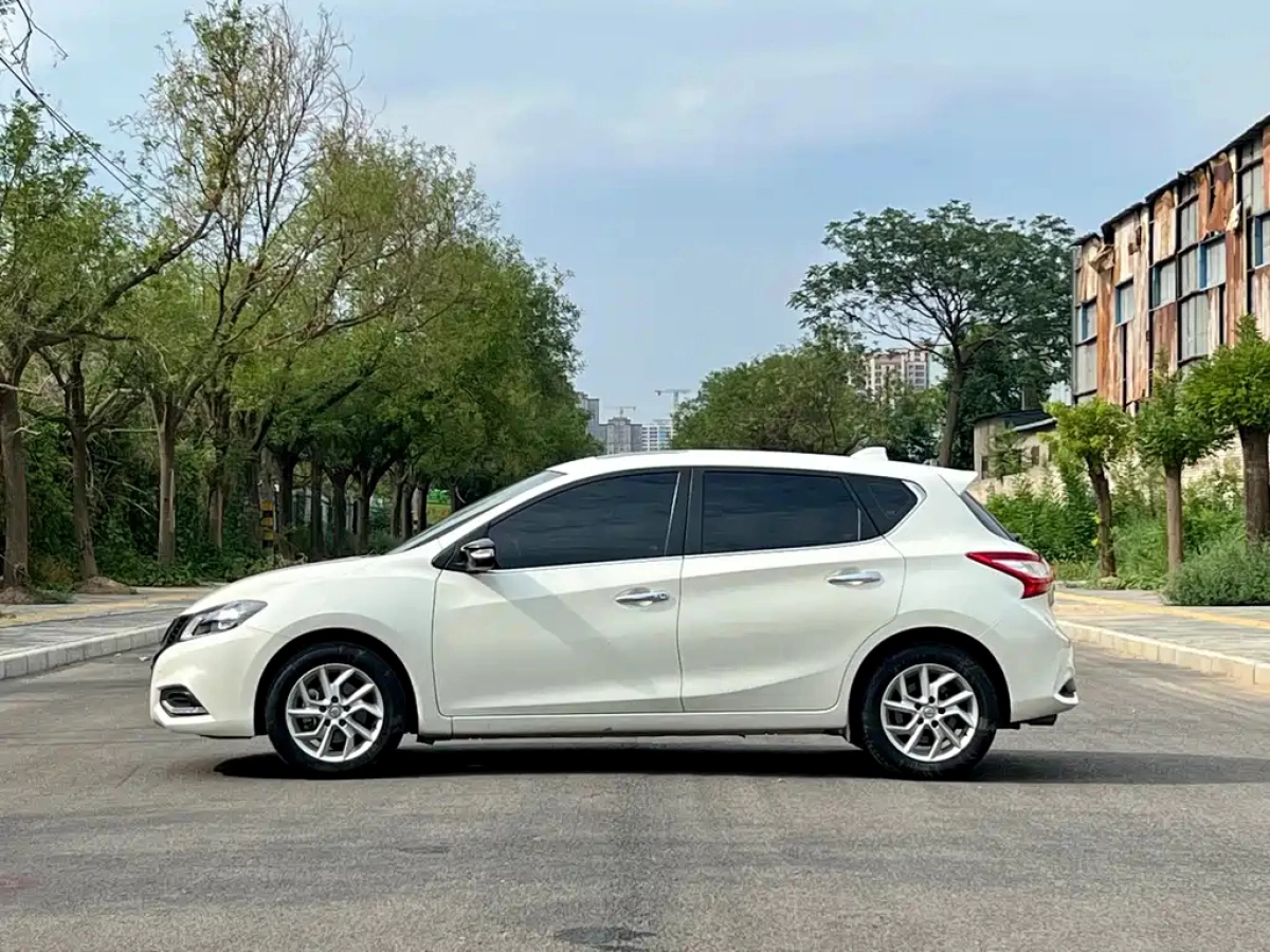 NISSAN TIIDA TIIDA