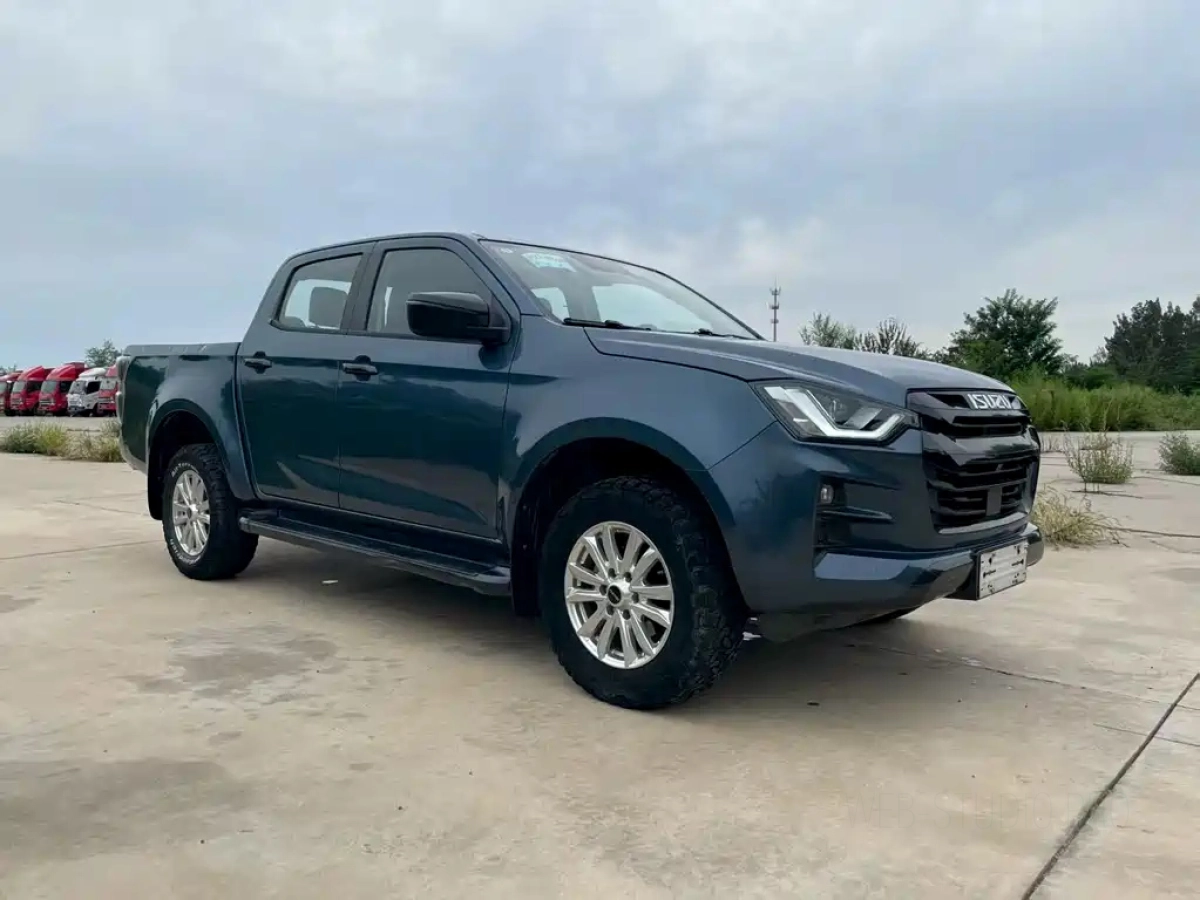 ISUZU D-MAX