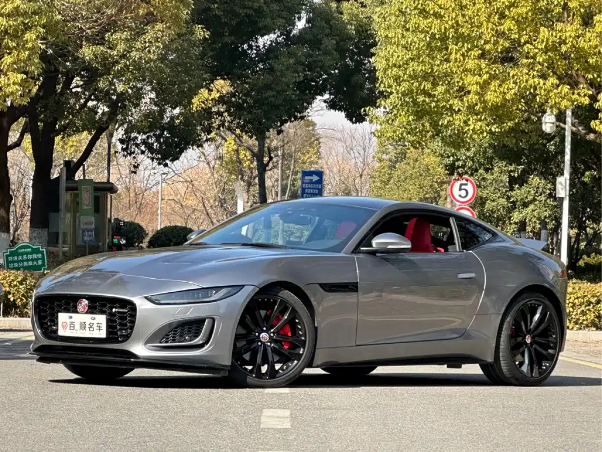 JAGUAR F-TYPE
