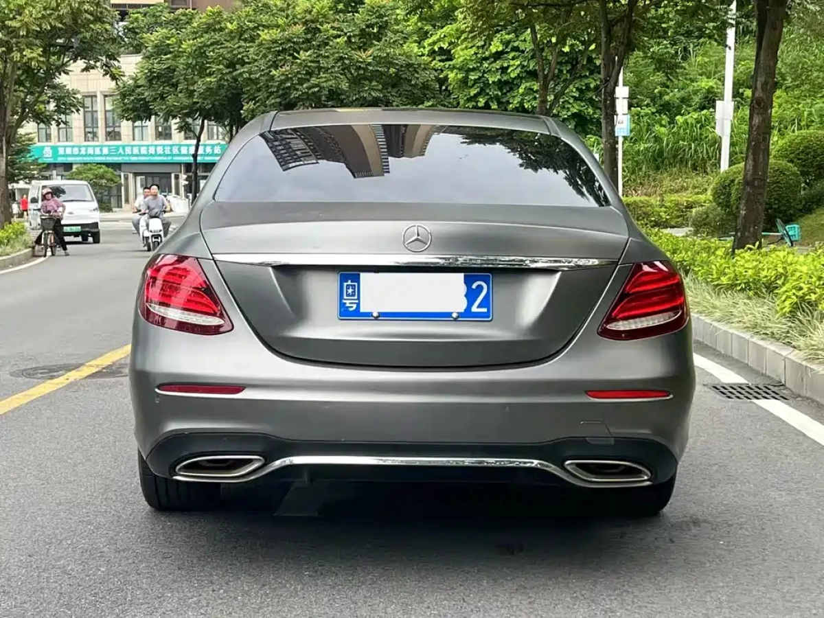 MERCEDES BENZ E-CLASS