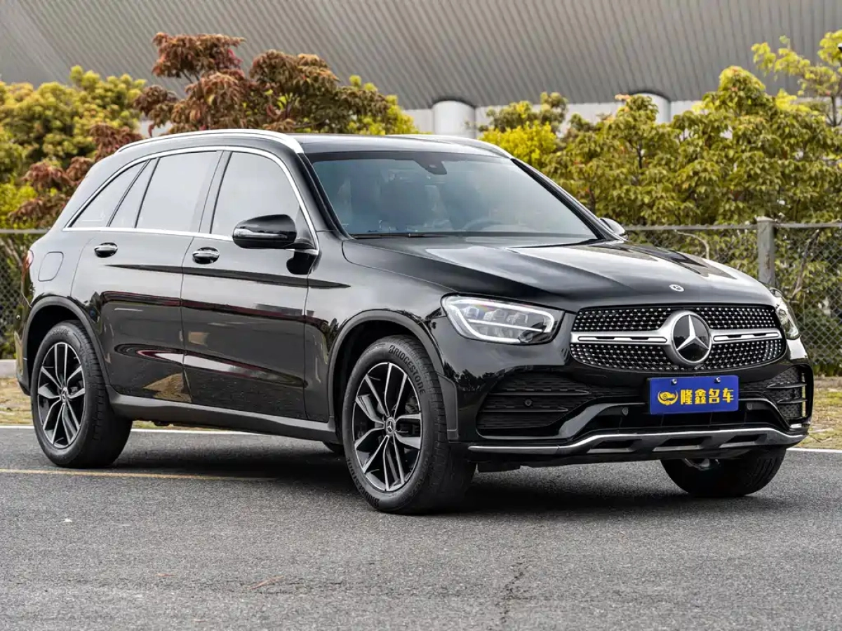 MERCEDES BENZ GLC