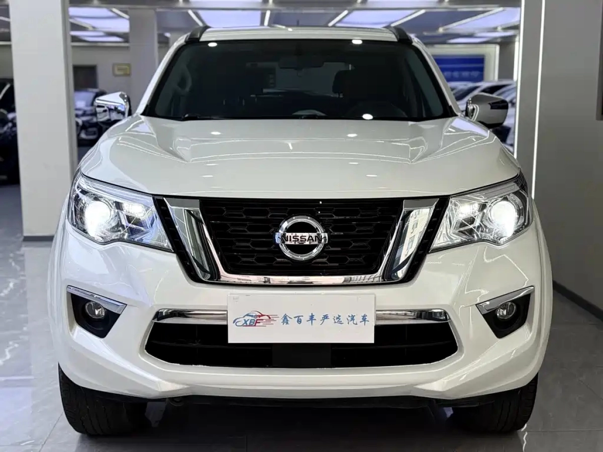 NISSAN TERRA
