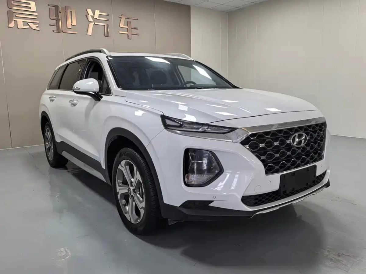HYUNDAI SANTAFE