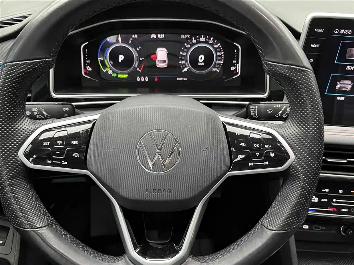 VOLKSWAGEN TIGUAN L NEW ENERGY