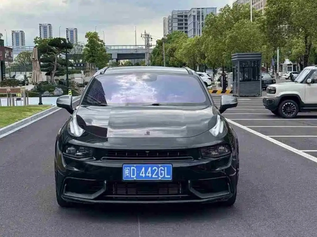 LYNK&CO 02 HATCHBACK