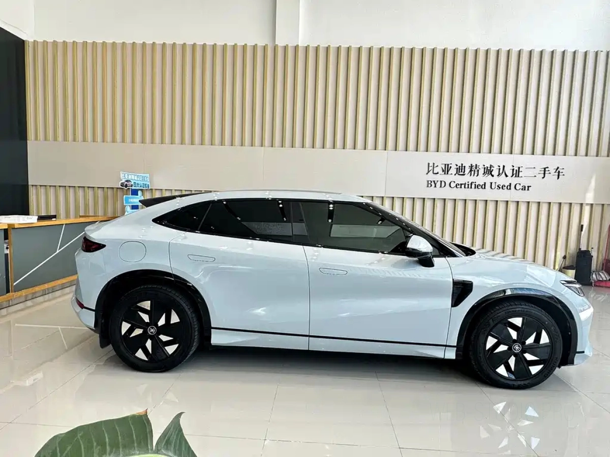 BYD SONG L EV