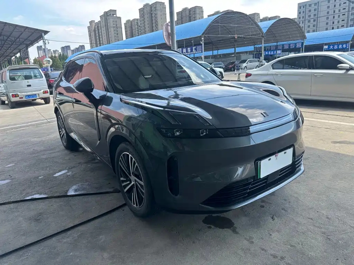 LYNK&CO 08 NEW ENERGY