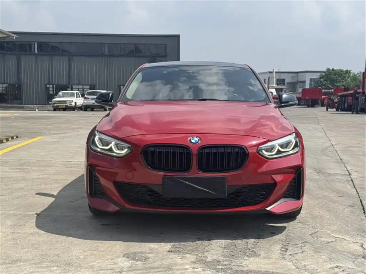BMW 1-SERIES