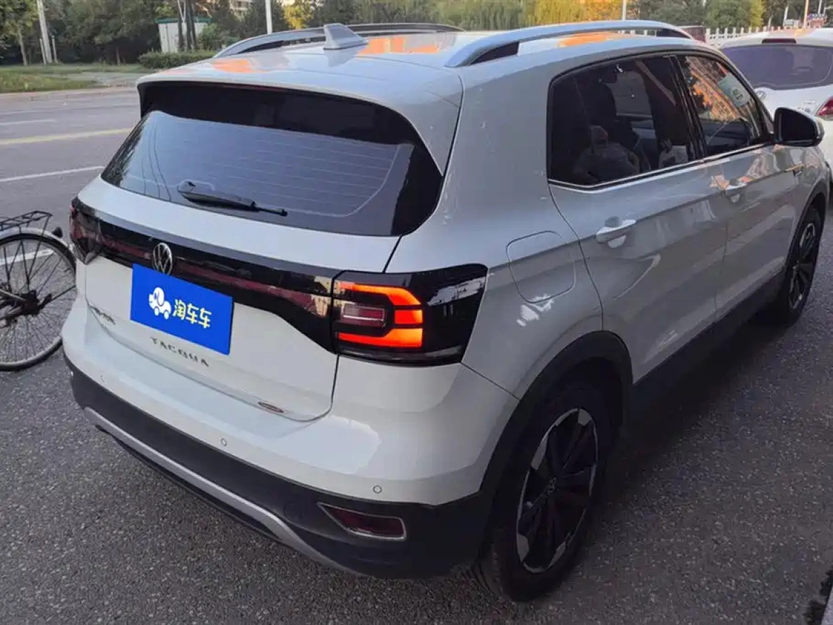 VOLKSWAGEN TACOUA