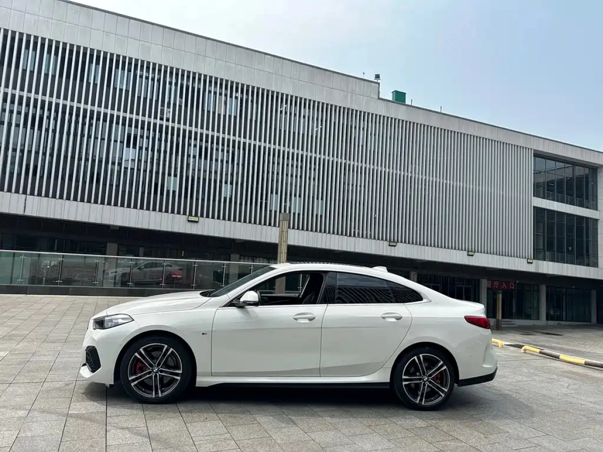BMW 2-SERIES