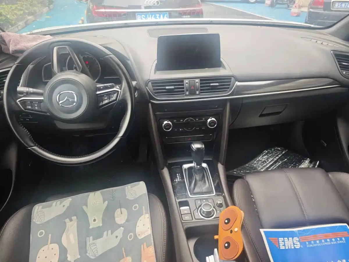 MAZDA CX-4