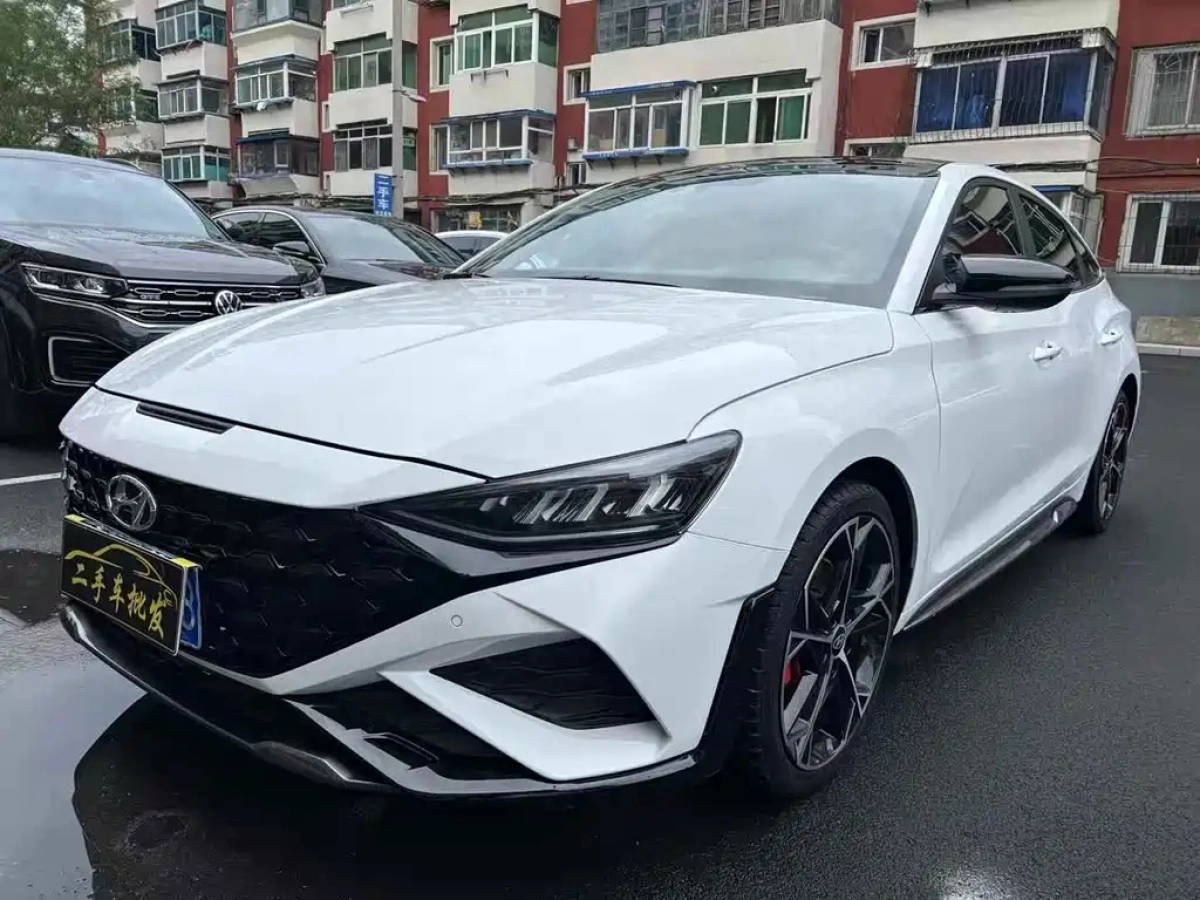 HYUNDAI LAFESTA