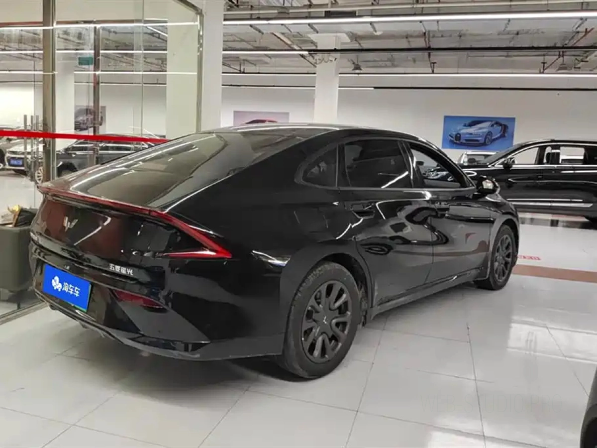 SGMW WULING STARLIGHT