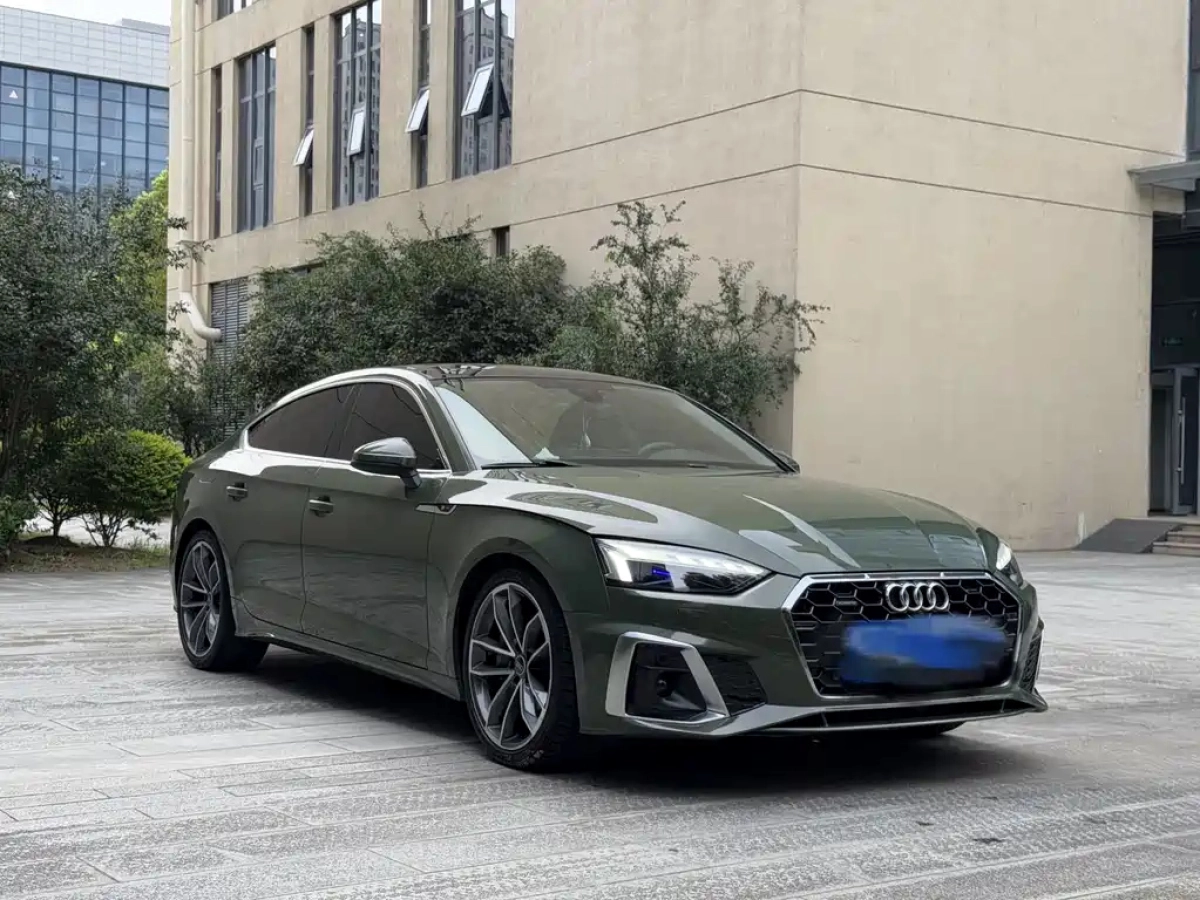 AUDI A5