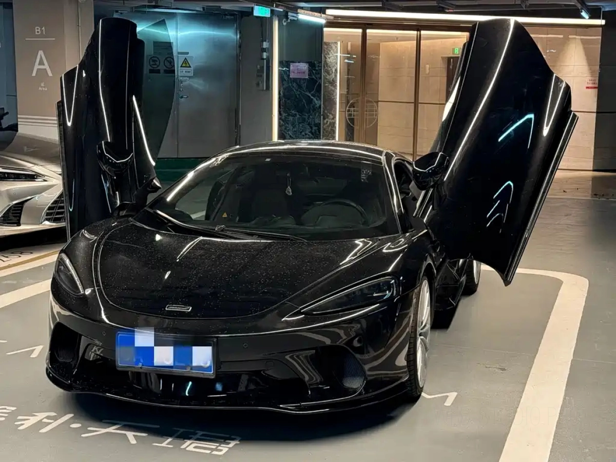MCLAREN GT