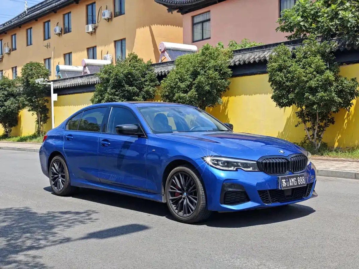 BMW 3-SERIES