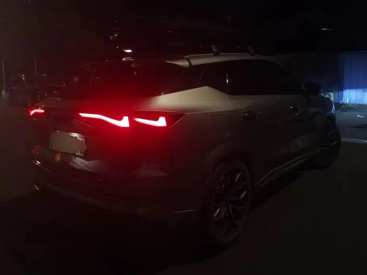 CHANGAN OSHAN Z6 NEW ENERGY