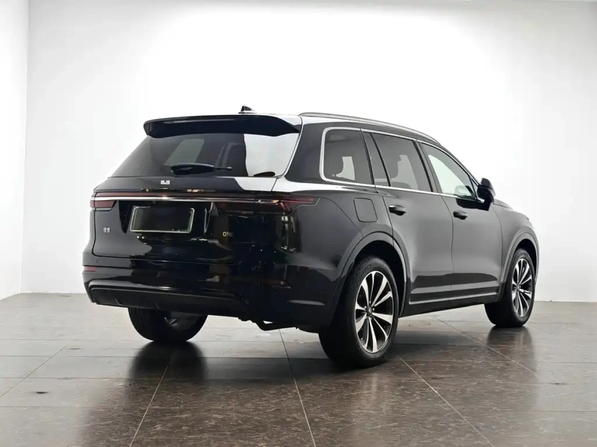 LI AUTO ONE